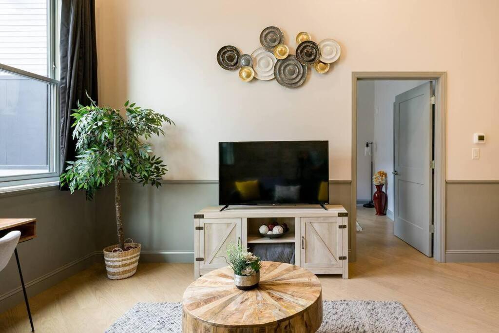 Gorgeous Condo In The Heart Of Dt Birmingham! Exteriör bild